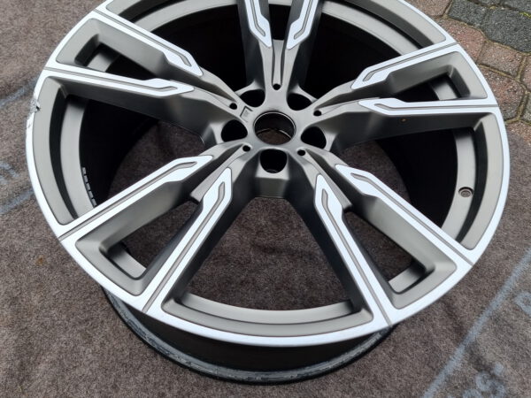 Original BMW M Felge 9,5 x 22 ET37 – Bild 5
