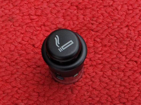 VW Golf 5 Zigarettenanzünder Anzünder unbenutzt 1J0919307 9B9 – Bild 8