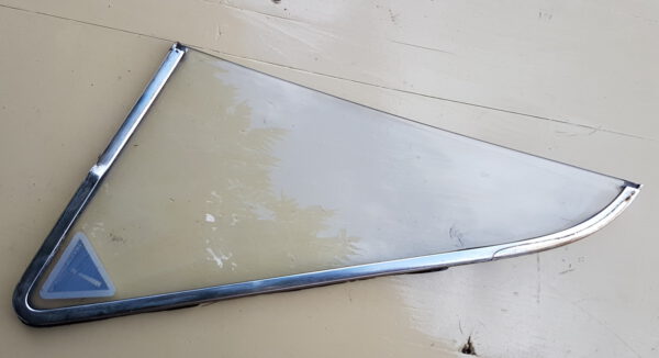 Dreieckfenster Ausstellfenster Glas BMW 1602 1802 2002 51321803801 – Bild 5