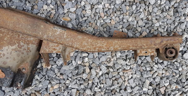 Hinterachsträger BMW E3 2500 3,0 33311107116 Rear axle carrier – Bild 4