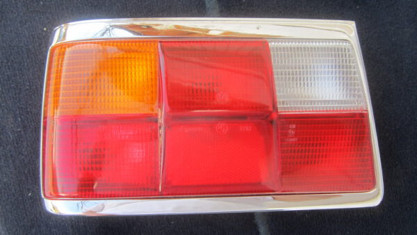 Heckleuchte BMW 518 520 E12 Rücklicht Rückleuchte Links 4 1975 – Bild 3