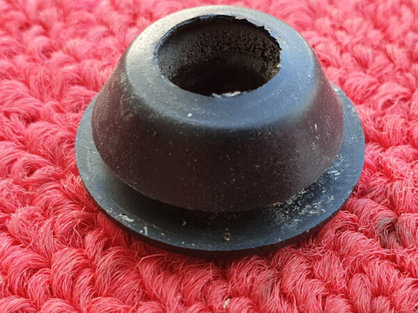 Gummi Gummitülle Choke BMW E10 1602 2002 NK 2000 13231351724 – Bild 5