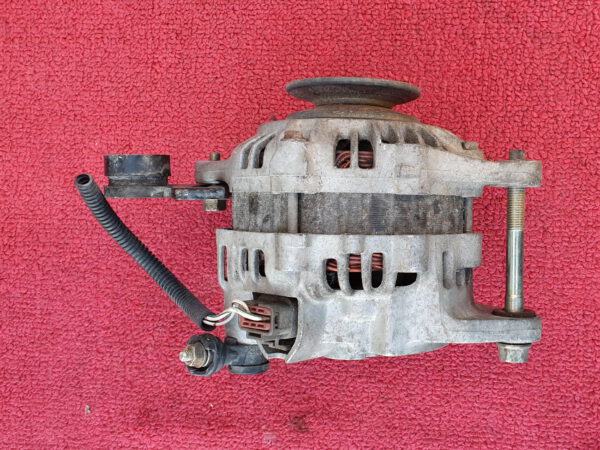 Mazda Originale Lichtmaschine 323 BG 1,3 1,6 1989-94 nur 90000km – Bild 4