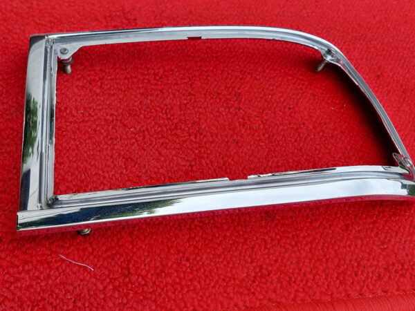 Rahmen Rücklicht rechts Rückleuchte BMW 1602 2002 E10 1974 63211356940 – Bild 8