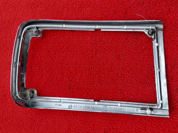 Rahmen Rücklicht rechts Rückleuchte BMW 1602 2002 E10 1974 63211356940 – Bild 7
