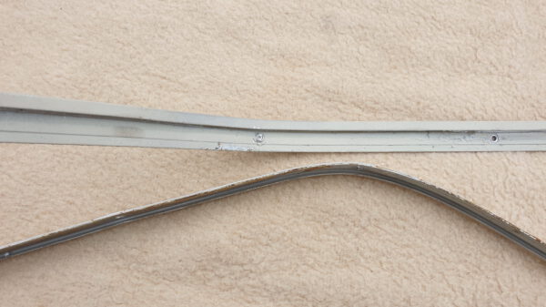 Rahmen Leiste Türgummi BMW 1602 2002 E10 51715454239 – Bild 7