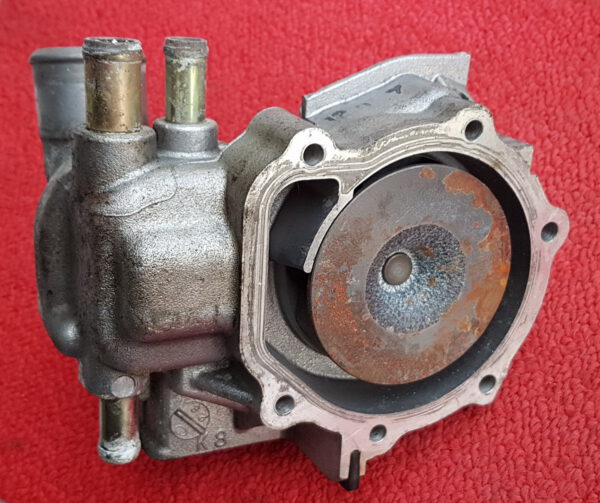 Wasserpumpe Thermostat Subaru Forester Legacy Impreza WRX STI 21111AA026 – Bild 3