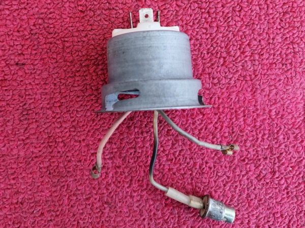 Kappe Anschluss Scheinwerfer BMW E3 E9 CS E12 E21 E24 E30 323i 1373321 – Bild 5
