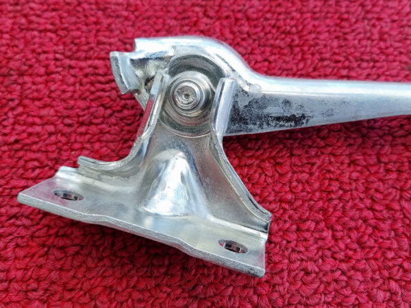 Scharnier Motorhaube Audi 80 B4 Coupe Cabrio Typ 89 893823302A – Bild 4