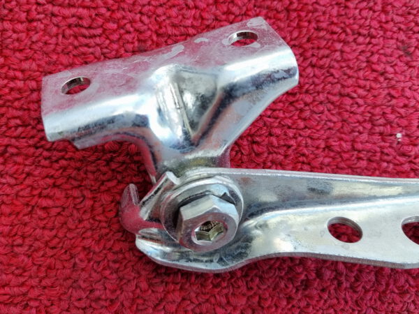 Scharnier Motorhaube Audi 80 B4 Coupe Cabrio Typ 89 893823302A – Bild 2