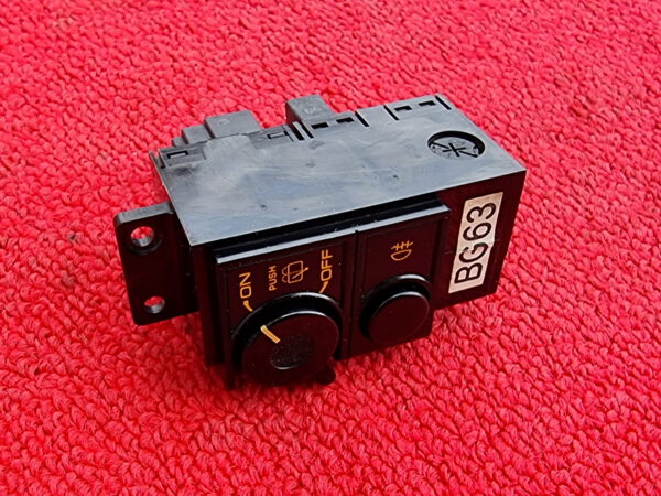 Schalter Heckwischer Nebel Instrument Mazda 323 BF BW VFL – Bild 11