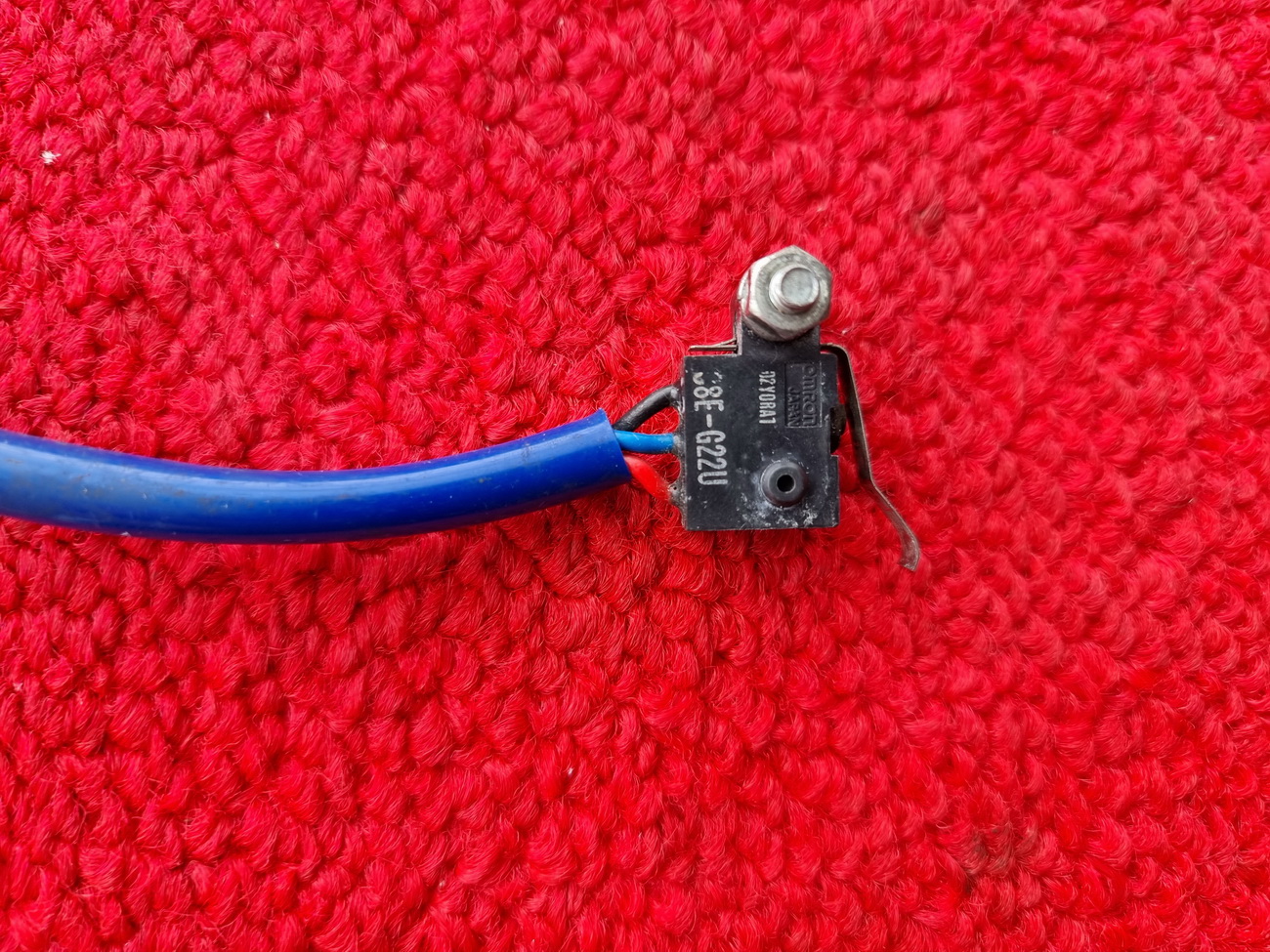 Microschalter Zentralverriegelung Türschloss Mazda 121 DB links 323 BG – Bild 6