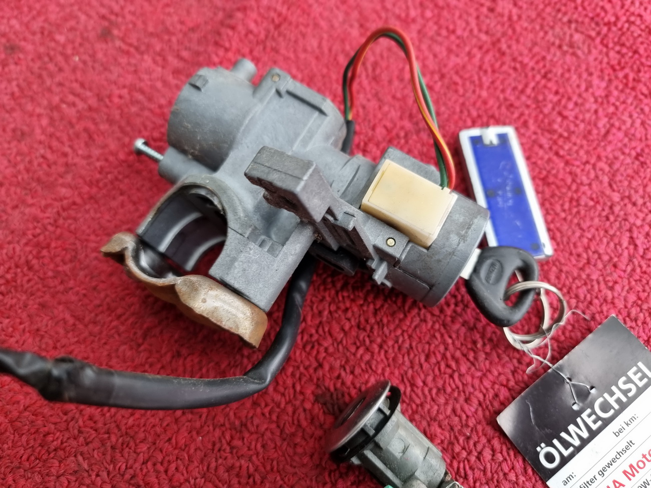 Schließzylinder Gleichschließung 4 Zylinder 1 Schlüssel Mazda 121 DB 90-95 – Bild 7