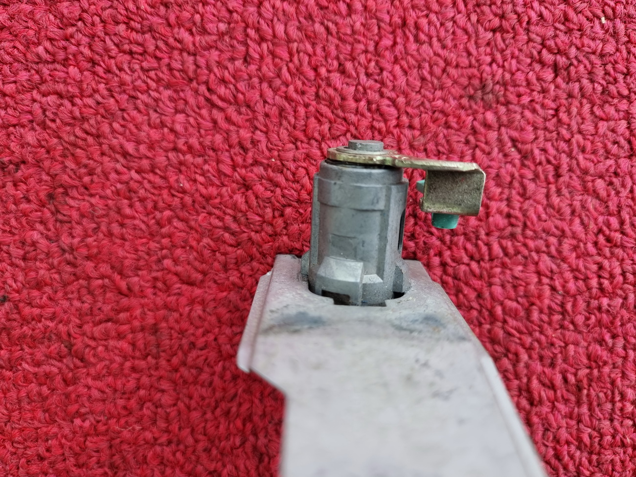 Schließzylinder Heckdeckel Kofferraumdeckel Mazda 121 DB 90-95 – Bild 3