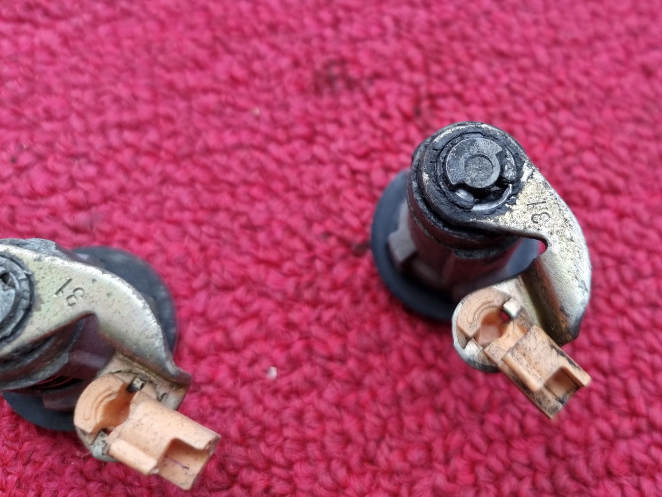 Schließzylinder links Türschloss Mazda 121 DB 90-95 – Bild 4