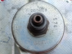 Tachometer 200 km/h Kombiinstrument Tacho odometer BMW 2002 E10 1973-76 62121357654