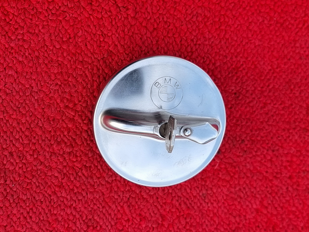 Tankdeckel Tankverschluss abschließbar BMW 1502 1602 1802 2002 E10 16111103603 – Bild 3