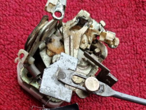 Türschloss Schloss Mazda 121 DB Türe rechts 90-95