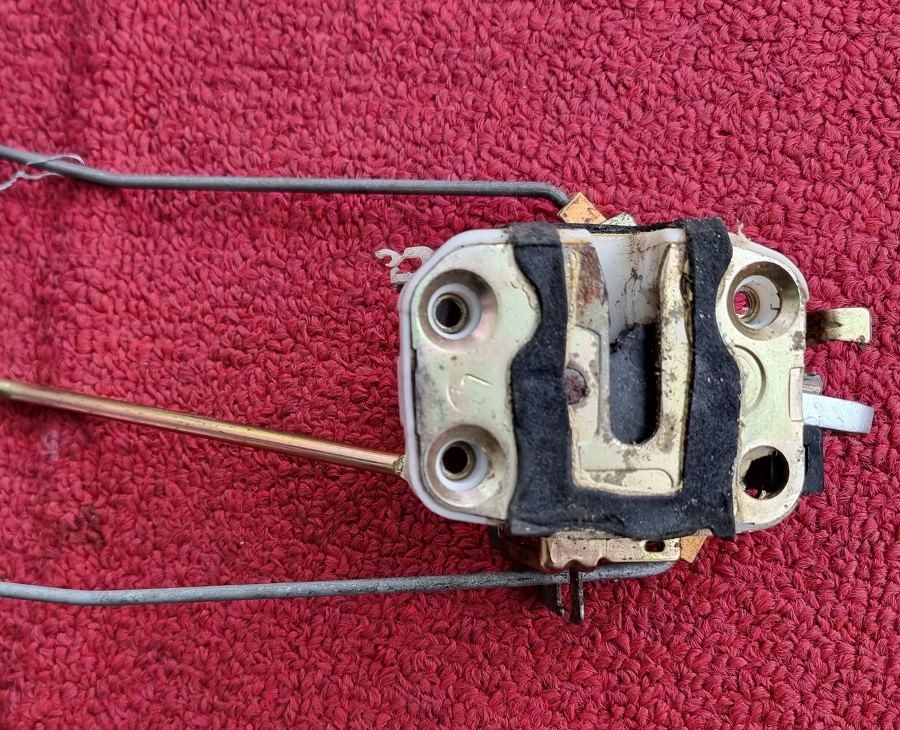 Türschloss Schloss Mazda 323 BG BG13 BG8 GTR Türe li 90-95 B46859310 – Bild 4