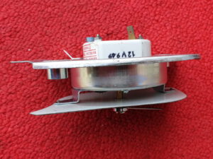 Uhr Zeituhr Kombiinstrument BMW 1600 1602 2002 E10 1966-71 62111350086
