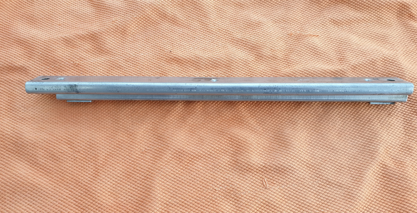 Sitzschiene rechts links BMW 1602 1802 2002 tii E10 52101829900 – Bild 4