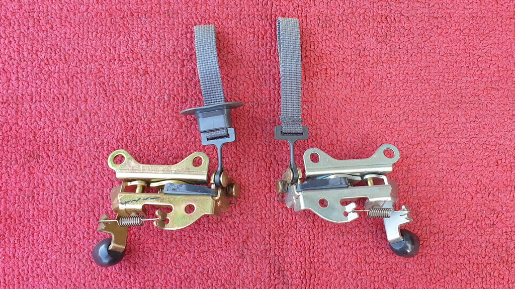 Verriegelung Sitzbank Mazda 121 DB Rückenlehne Rücksitzbank – Bild 8