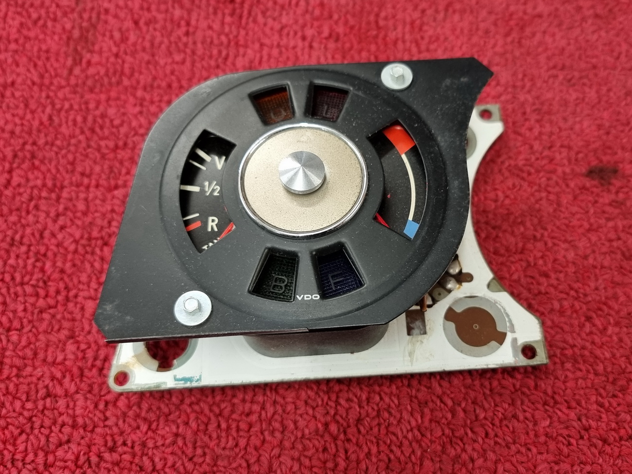 Tankanzeige Kombiinstrument Temperaturanzeige 02/70 BMW 1600-2 2002 E10 62111350083 – Bild 2
